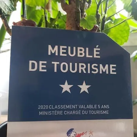 아파트 Au Centre, Cosy, Calme Et Spacieux Studio Moderne